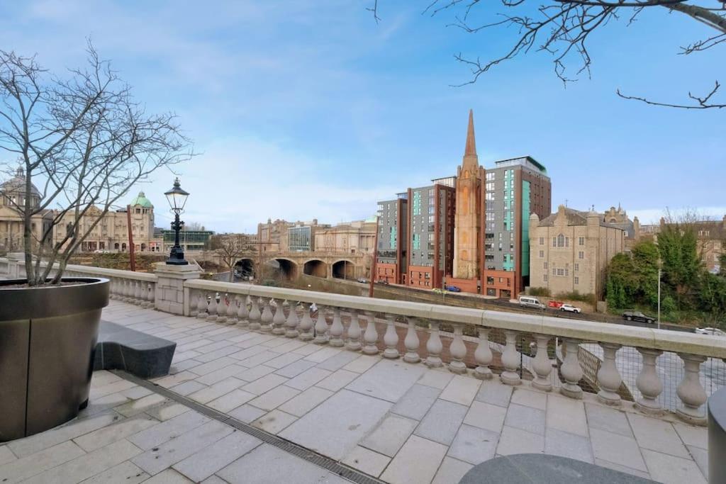 One Of A Kind Historic 3 Bedroom Apartment Aberdeen Exterior foto